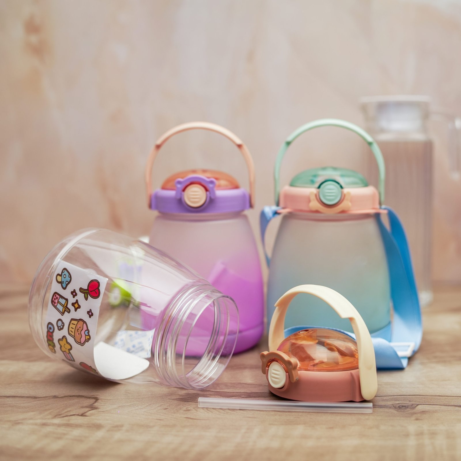 DSC08328-scaled-1.jpg Gradient Heavy Duty Leakproof Water Bottle 1100 ML - Image 1