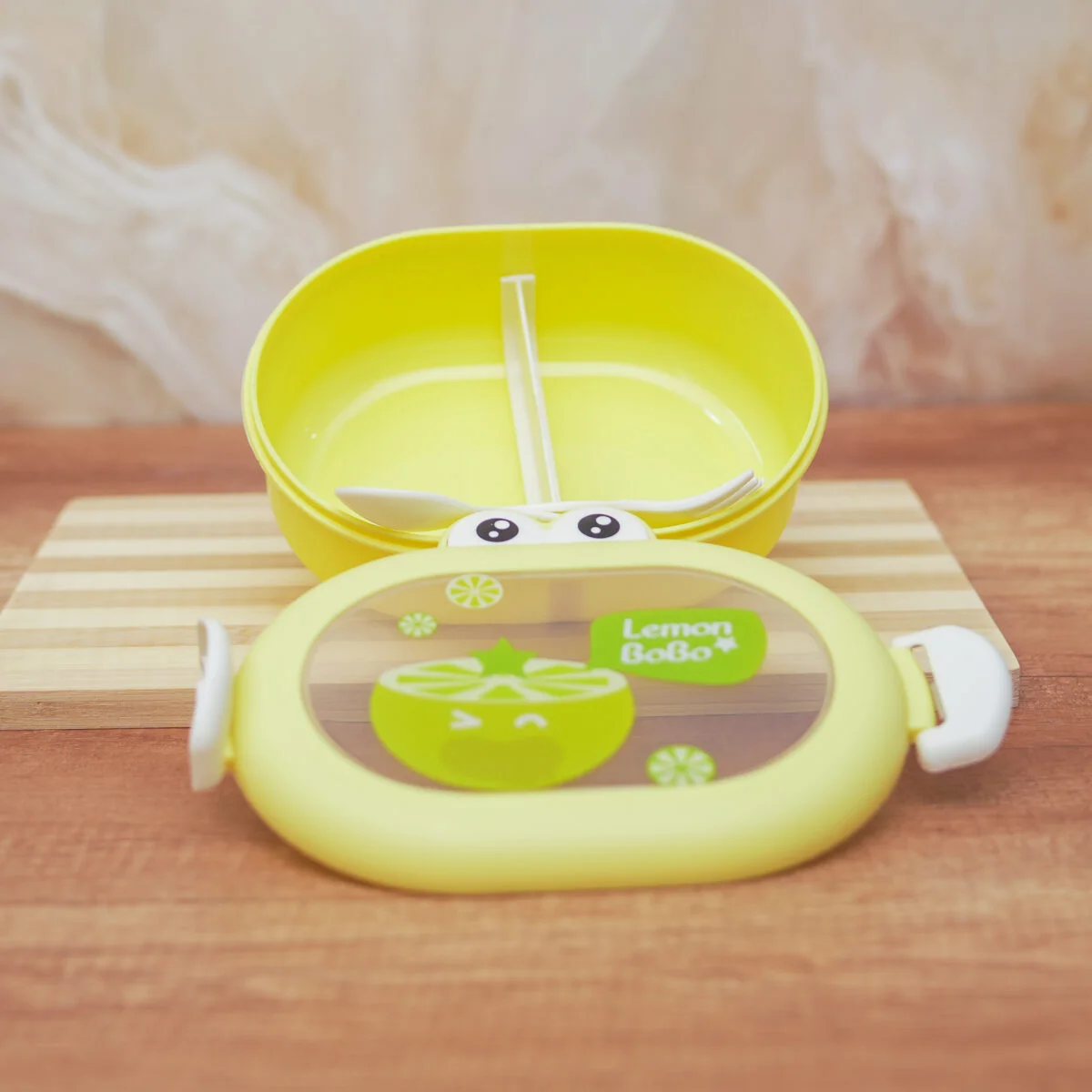Cute Frog Shaped Kids Lunch Box With Dividers - Image 7