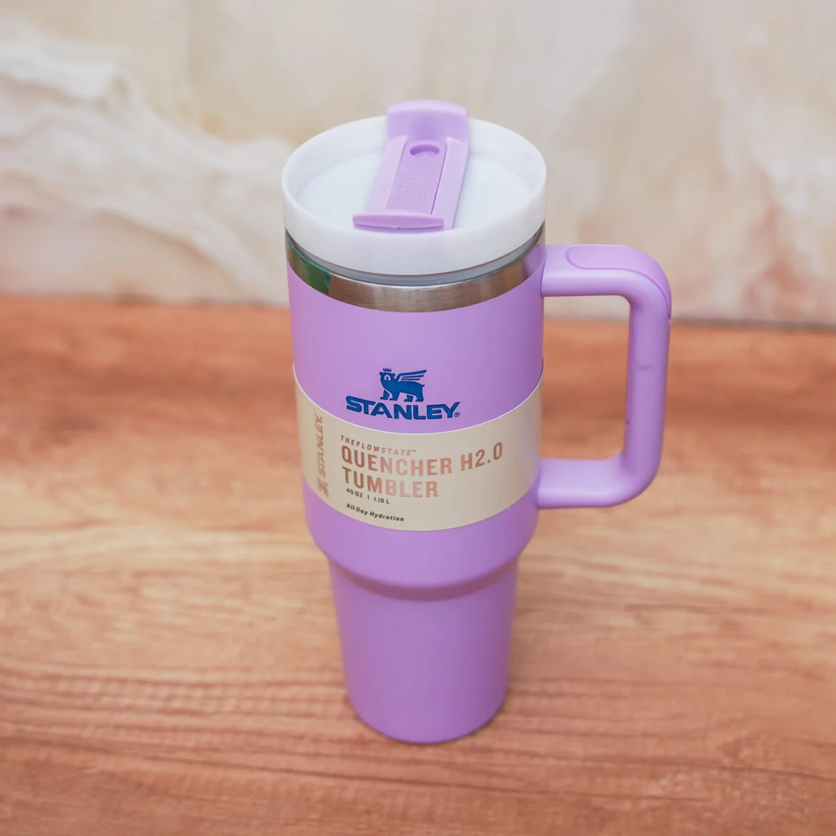 Lilac Stanley tumbler - The Quencher H2.O FlowState™ Tumbler - Image 2