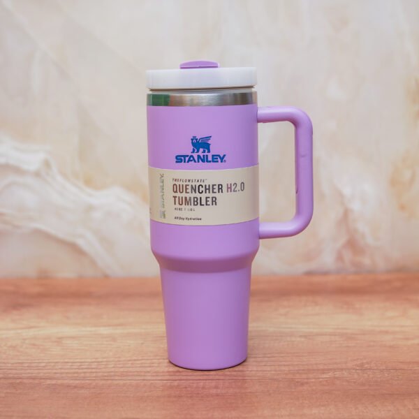 Lilac Stanley tumbler - The Quencher H2.O FlowState™ Tumbler