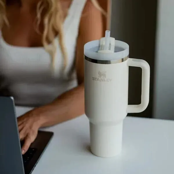 White stainless steel tumbler Stainless Steel Tumbler